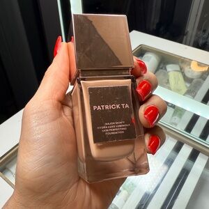 Patrick Ta Major Skin Foundation - 11 peach